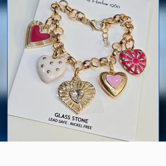 🔹️House of Harlow🔹️ Goldtone Crystal Heart Charm Bracelet NWOT - Picture 2 of 4